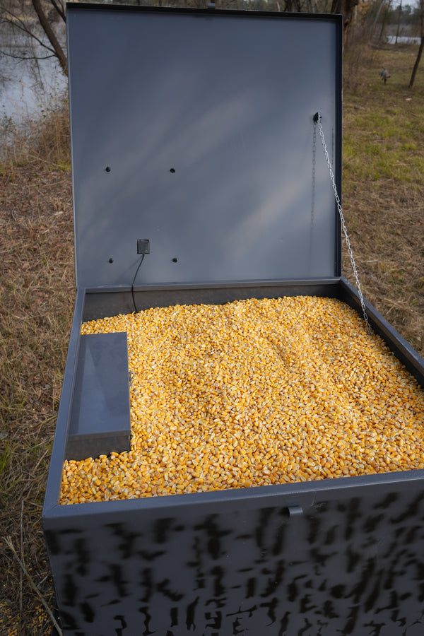600 lb. Automatic Deer Feeder