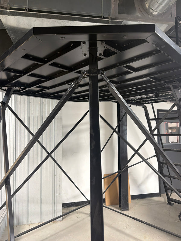 Monarch 360 Elevated Hunting Blind | 6x6 Insulated Deer Blind