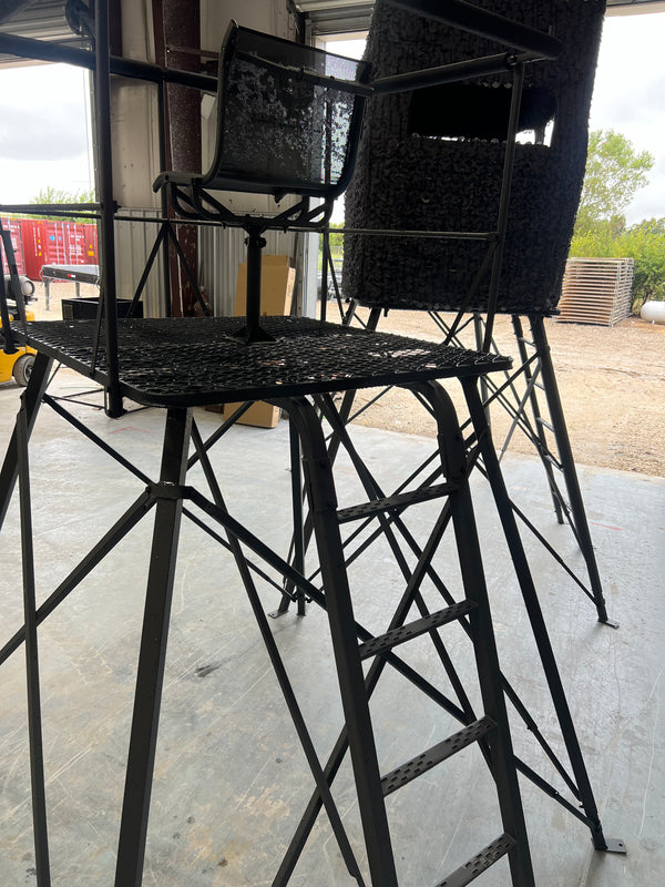 4x4 Quadpod Hunting Blind Box