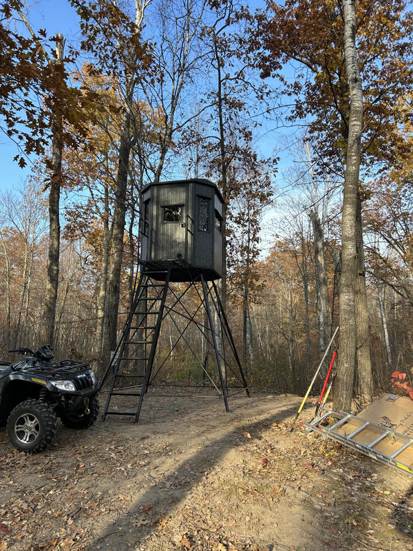 Setting up a Monarch deer blind in Texas field